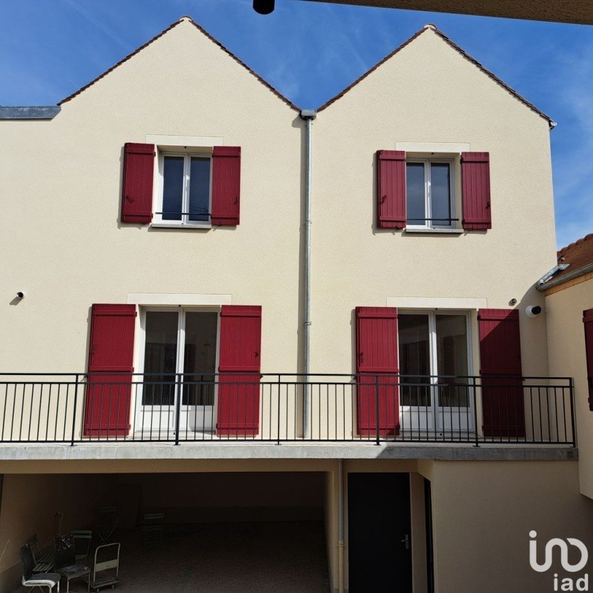 Apartment 3 rooms of 61 m² in Meaux (77100)