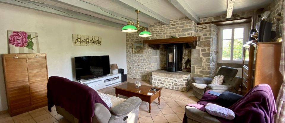 House 6 rooms of 180 m² in Quettreville-sur-Sienne (50660)