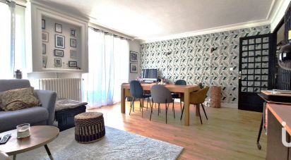 Apartment 6 rooms of 155 m² in Rennes (35000)