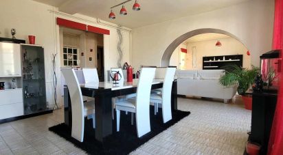 Village house 6 rooms of 152 m² in Monts-sur-Guesnes (86420)