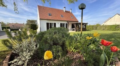 House 9 rooms of 205 m² in Senlis (60300)