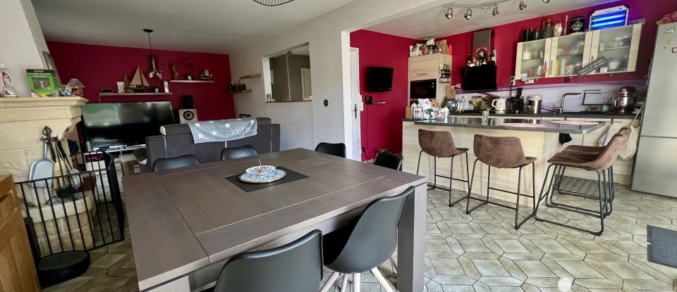 House 4 rooms of 85 m² in Saint-Lô (50000)