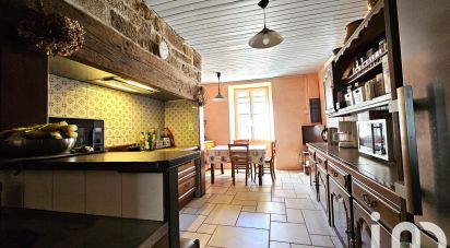 House 6 rooms of 121 m² in Lacapelle-Marival (46120)