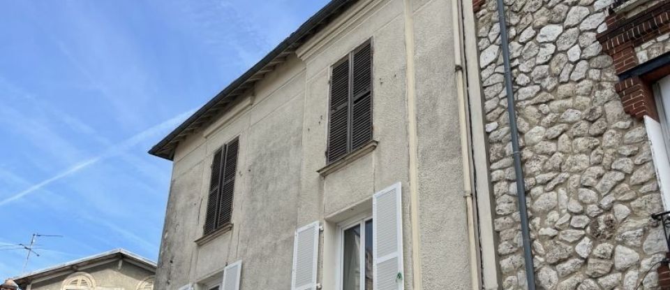 Appartement 3 pièces de 72 m² à Montereau-Fault-Yonne (77130)