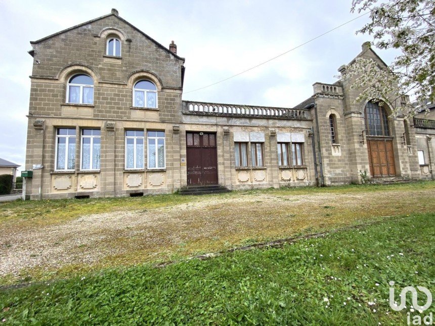 Maison 10 pièces de 390 m² à Serquigny (27470)