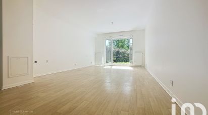 Studio 1 room of 36 m² in Saint-Pierre-du-Perray (91280)
