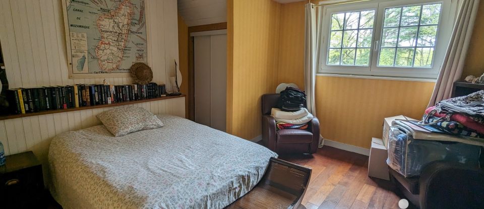 Mansion 7 rooms of 240 m² in Saint-Lubin-en-Vergonnois (41190)