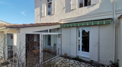 House 4 rooms of 100 m² in Barsac (33720)