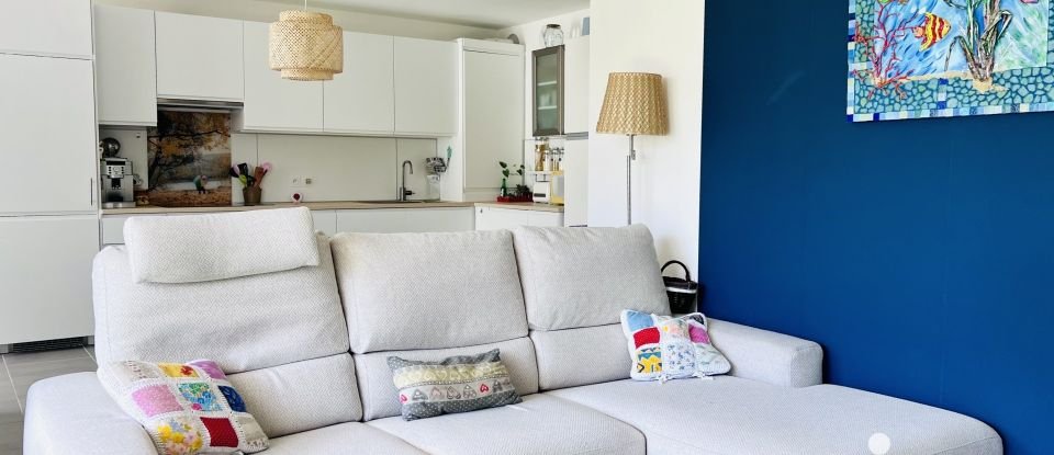 Apartment 4 rooms of 90 m² in Saint-Pierre-en-Faucigny (74800)