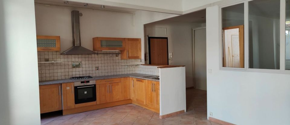 Apartment 4 rooms of 81 m² in Marseille (13006)