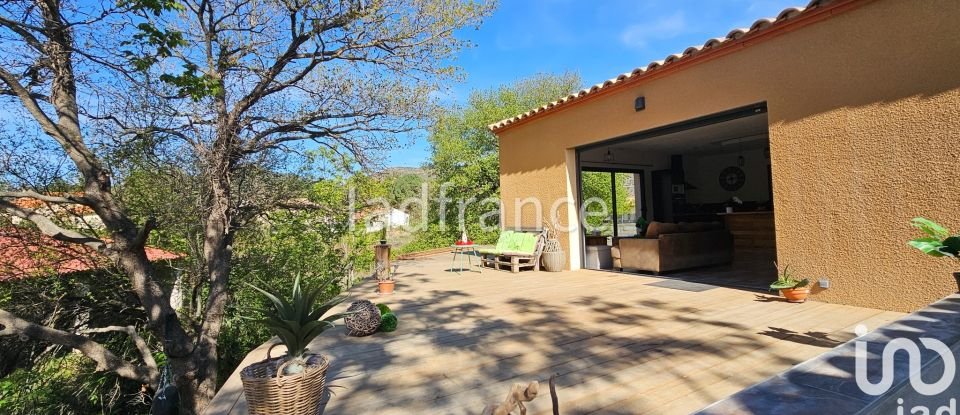 Traditional house 4 rooms of 100 m² in Rodès (66320)