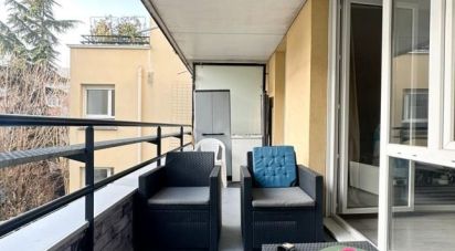 Apartment 3 rooms of 62 m² in Chilly-Mazarin (91380)