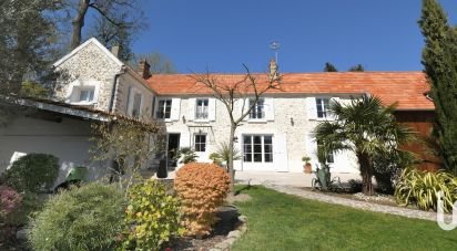 Bastide 9 rooms of 295 m² in Bruyères-le-Châtel (91680)