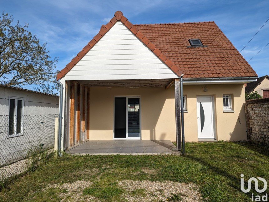 Maison 3 pièces de 77 m² à Cléon (76410)