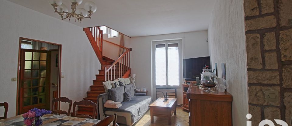Town house 3 rooms of 80 m² in Reims (51100)