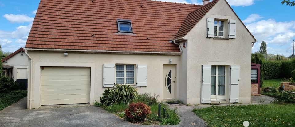 House 6 rooms of 122 m² in Villeneuve-la-Guyard (89340)
