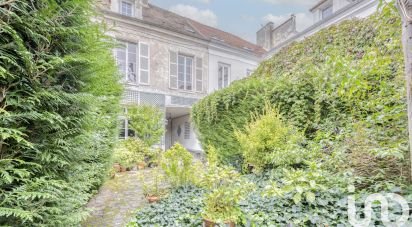 House 5 rooms of 340 m² in Meaux (77100)