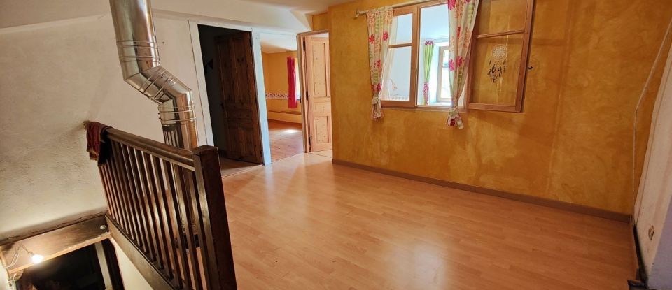 House 10 rooms of 143 m² in Satillieu (07290)