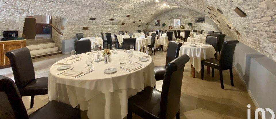 Restaurant of 400 m² in Accolay (89460)