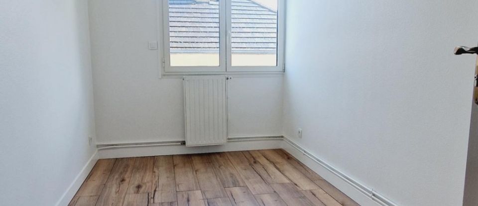 Building in Noisy-le-Sec (93130) of 450 m²