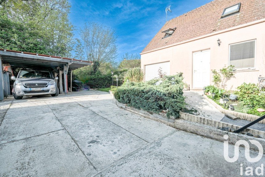 Maison traditionnelle 4 pièces de 87 m² à Crégy-lès-Meaux (77124)
