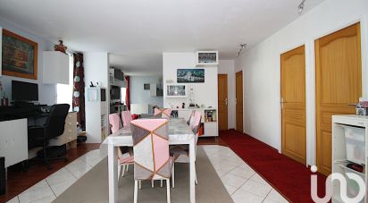 Appartement 6 pièces de 114 m² à Élancourt (78990)