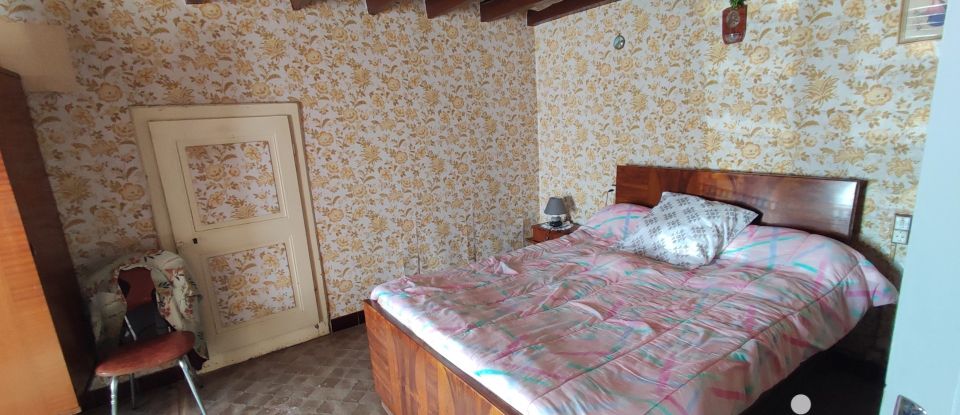 Farm 4 rooms of 140 m² in Cordelle (42123)