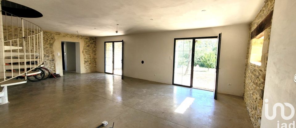 Mas 5 rooms of 135 m² in Verfeuil (30630)