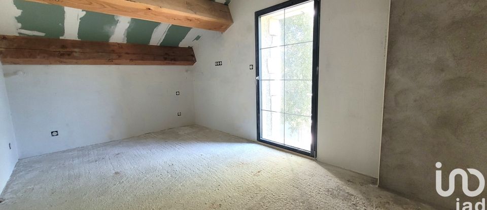 Mas 5 rooms of 135 m² in Verfeuil (30630)