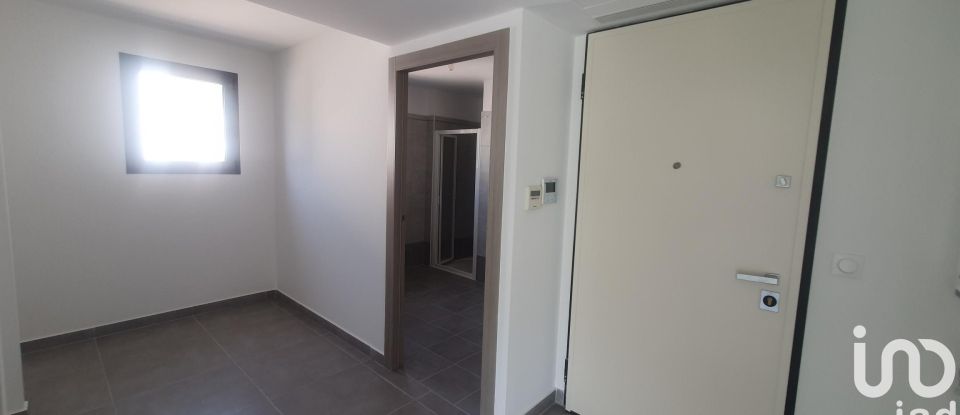 Appartement 2 pièces de 45 m² à - (06220)