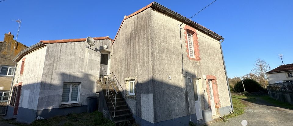 Village house 6 rooms of 180 m² in Moutiers-sur-le-Lay (85320)