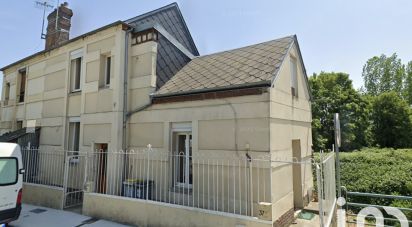 Maison de ville 4 pièces de 70 m² à Ferrières-en-Bray (76220)