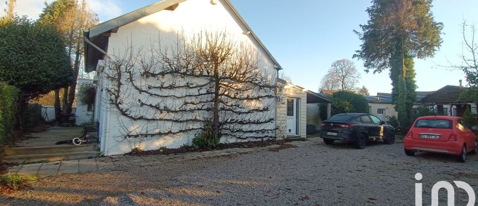 Maison traditionnelle 15 pièces de 201 m² à Friville-Escarbotin (80130)