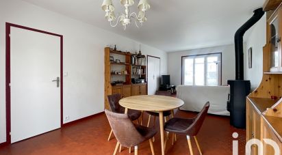House 5 rooms of 107 m² in Combs-la-Ville (77380)