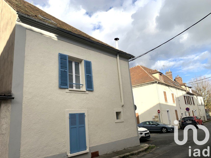 Maison de ville 4 pièces de 87 m² à Montereau-Fault-Yonne (77130)