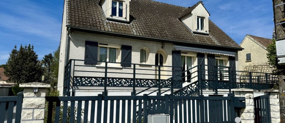 Maison traditionnelle 6 pièces de 133 m² à Rozay-en-Brie (77540)