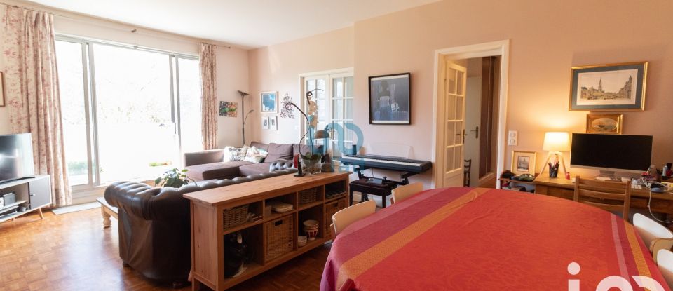 Apartment 5 rooms of 95 m² in Vaucresson (92420)
