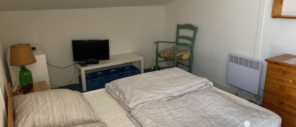 Apartment 3 rooms of 40 m² in Le Grau-du-Roi (30240)