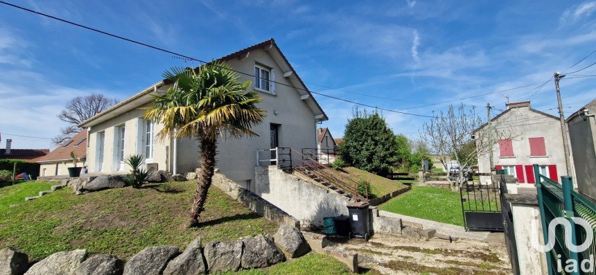 Traditional house 5 rooms of 120 m² in Charny (77410)