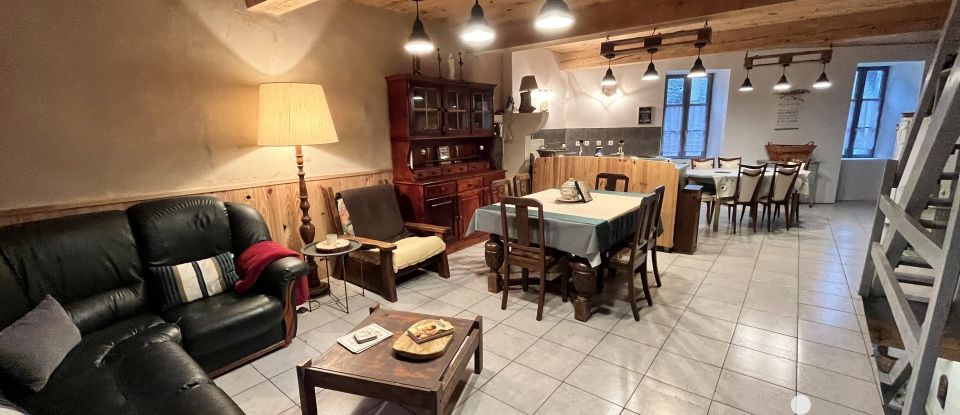 Village house 4 rooms of 121 m² in Sarrance (64490)