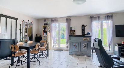 House 6 rooms of 125 m² in Chevry-Cossigny (77173)