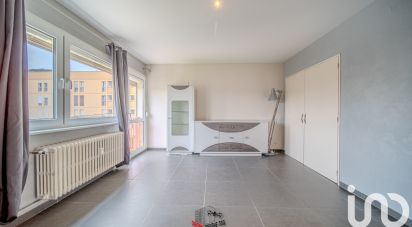 Apartment 3 rooms of 57 m² in Rombas (57120)