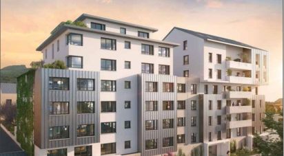 Appartement 2 pièces de 52 m² à Chambéry (73000)