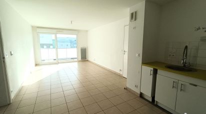 Apartment 3 rooms of 67 m² in Lorient (56100)
