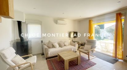 House 4 rooms of 90 m² in Hyères (83400)