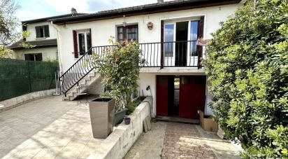 House 3 rooms of 87 m² in Nanterre (92000)