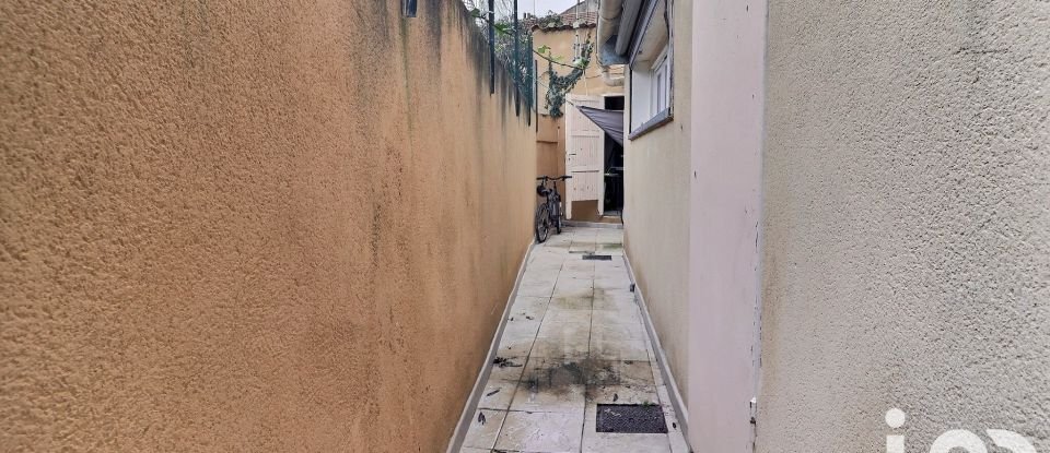 Town house 4 rooms of 91 m² in Marseille (13011)