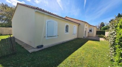 House 5 rooms of 165 m² in Buxerolles (86180)