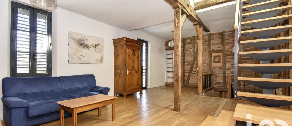 Maison de village 6 pièces de 206 m² à Sainte-Foy-de-Peyrolières (31470)