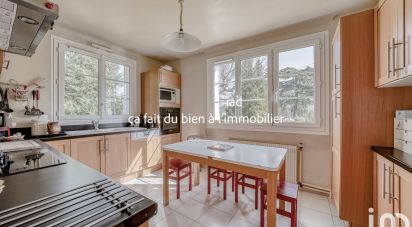 Traditional house 8 rooms of 250 m² in Rueil-Malmaison (92500)